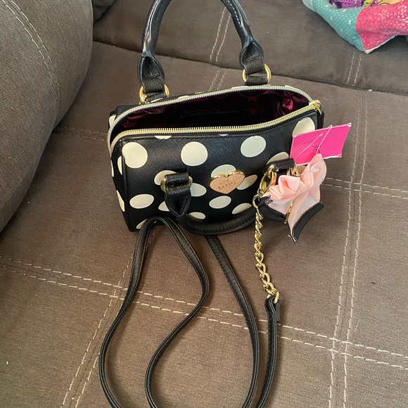 Betsey Johnson Black White Polka Dot Mini Bag Handle Small Bow Pocketbook - Picture 6 of 7